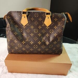 Louis Vuitton speedy 25 with box and dust bag